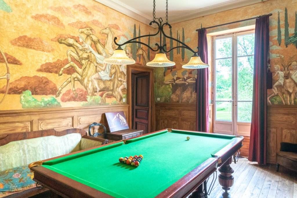 Billiard