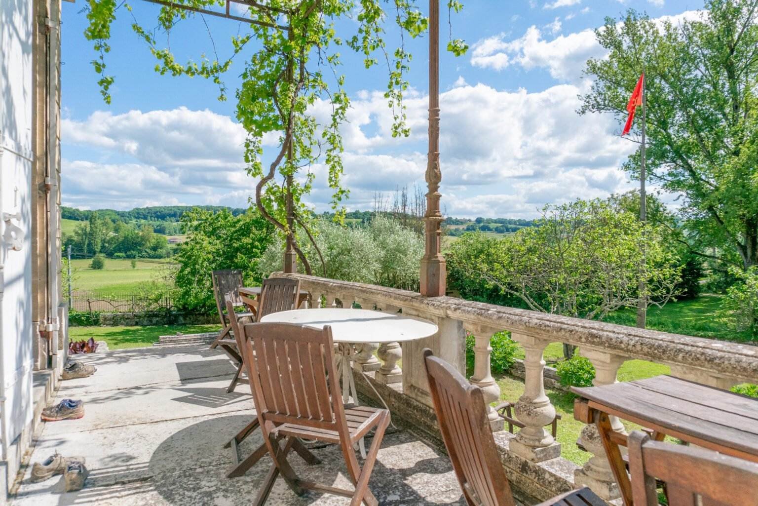 Chateau Coty Rent a Castle France Montjoi-9