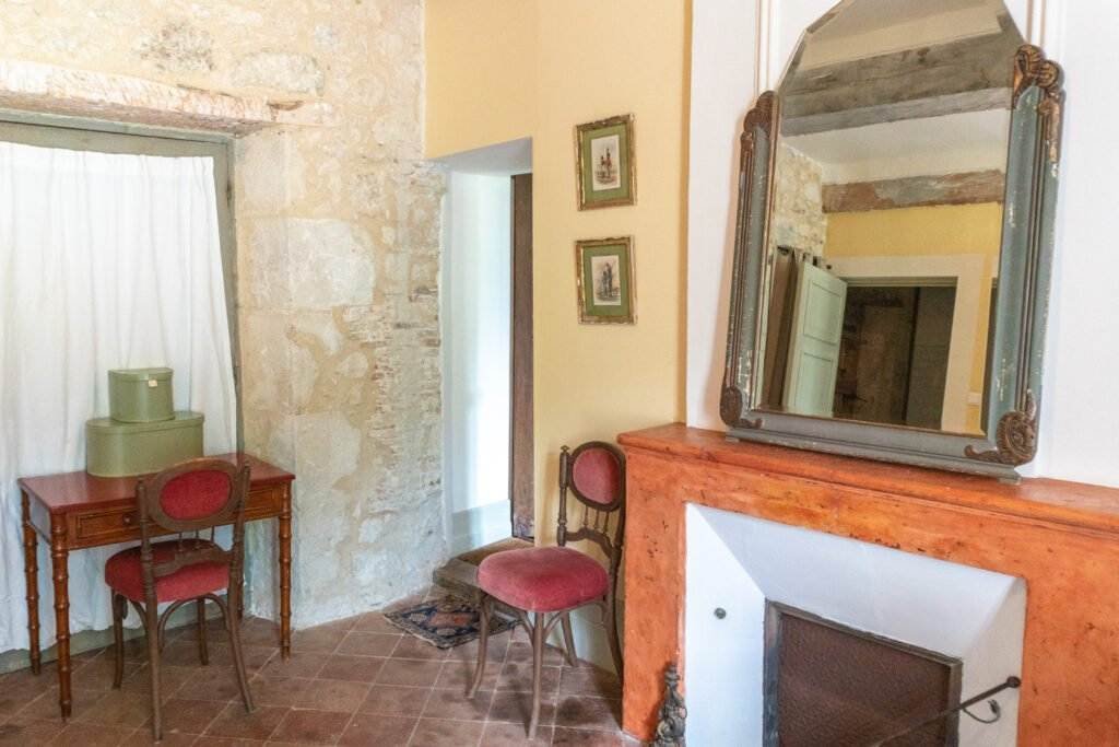 Rent a private Chateau-29BiB