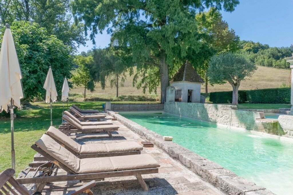 Swimming Pool (3)