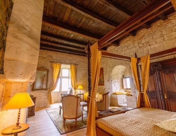 Château de la Couronne (19)